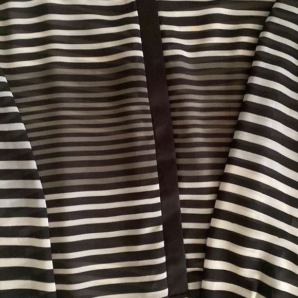 Jessica Simpson long sleeve sheer blouse with button front - Picture 2 of 6